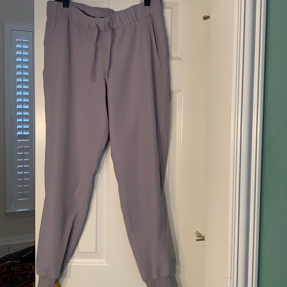 Lululemon pants
